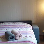 Chez Emile 2 Avec Jardin Prive Holiday home *