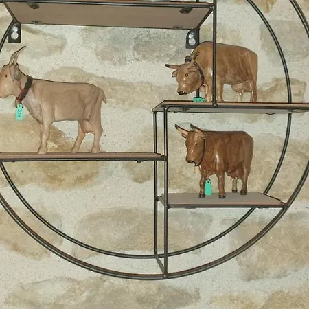 Chez Emile 2 Avec Jardin Prive Humes-Jorquenay