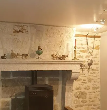 Ferienhaus Chez Emile 2 Avec Jardin Prive