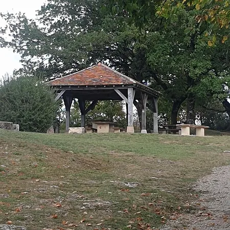 Ferienhaus Chez Emile 2 Avec Jardin Prive