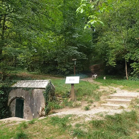 Chez Emile 2 Avec Jardin Prive Nyaraló